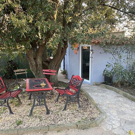 Studio Havre De Paix Au Pont Du Gard Piscine Et Jacuzzi Chez Valerie Payre แวร์ ปองต์ ดู การ์ ภายนอก รูปภาพ
