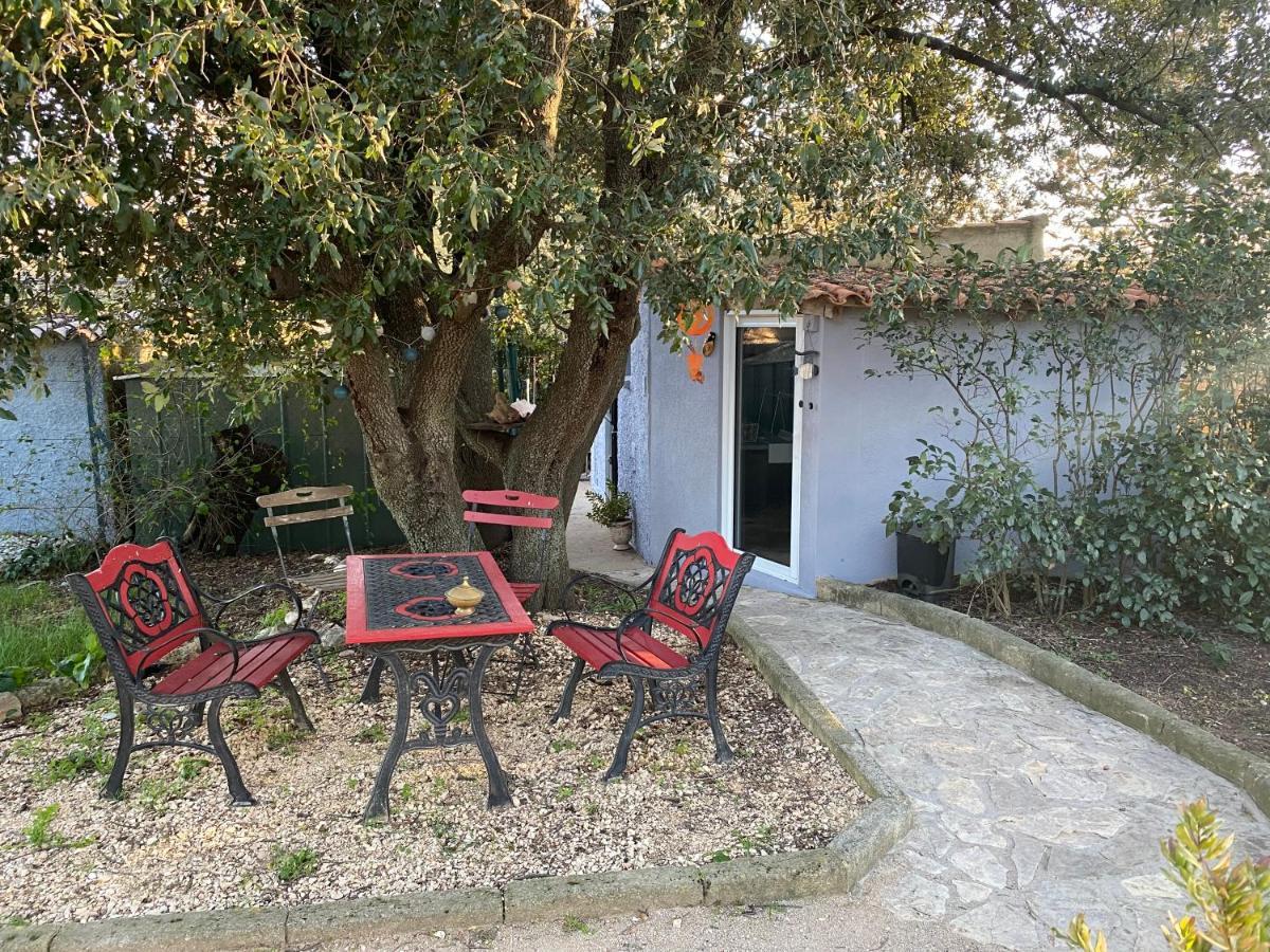 Studio Havre De Paix Au Pont Du Gard Piscine Et Jacuzzi Chez Valerie Payre แวร์ ปองต์ ดู การ์ ภายนอก รูปภาพ